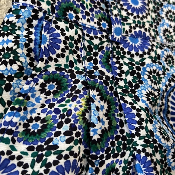 Banana Republic Wide leg linen Trousers - Picture 4 of 5